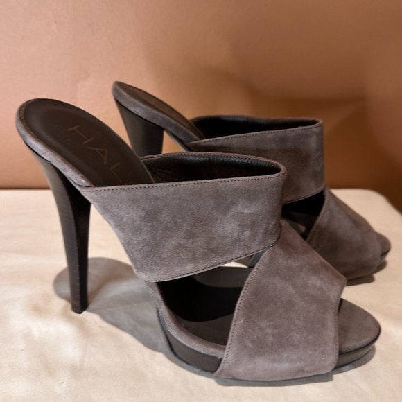 Grey Halston Vintage Shoe - Picture 1 of 4
